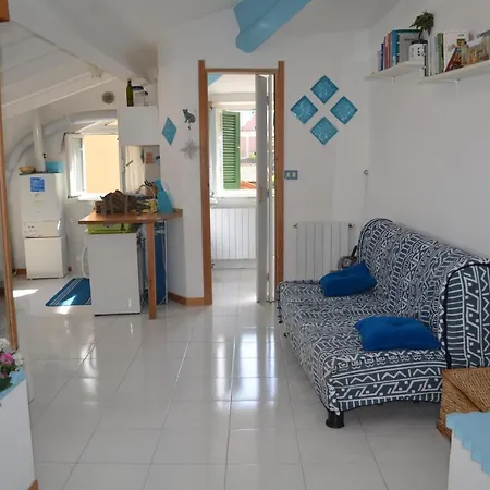 Mansarda Mare Azzurro Di Varazze Appartement *